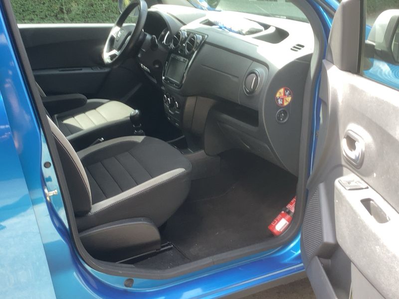 Dacia Dokker 1.3 TCe Stepway — zdjęcie 11