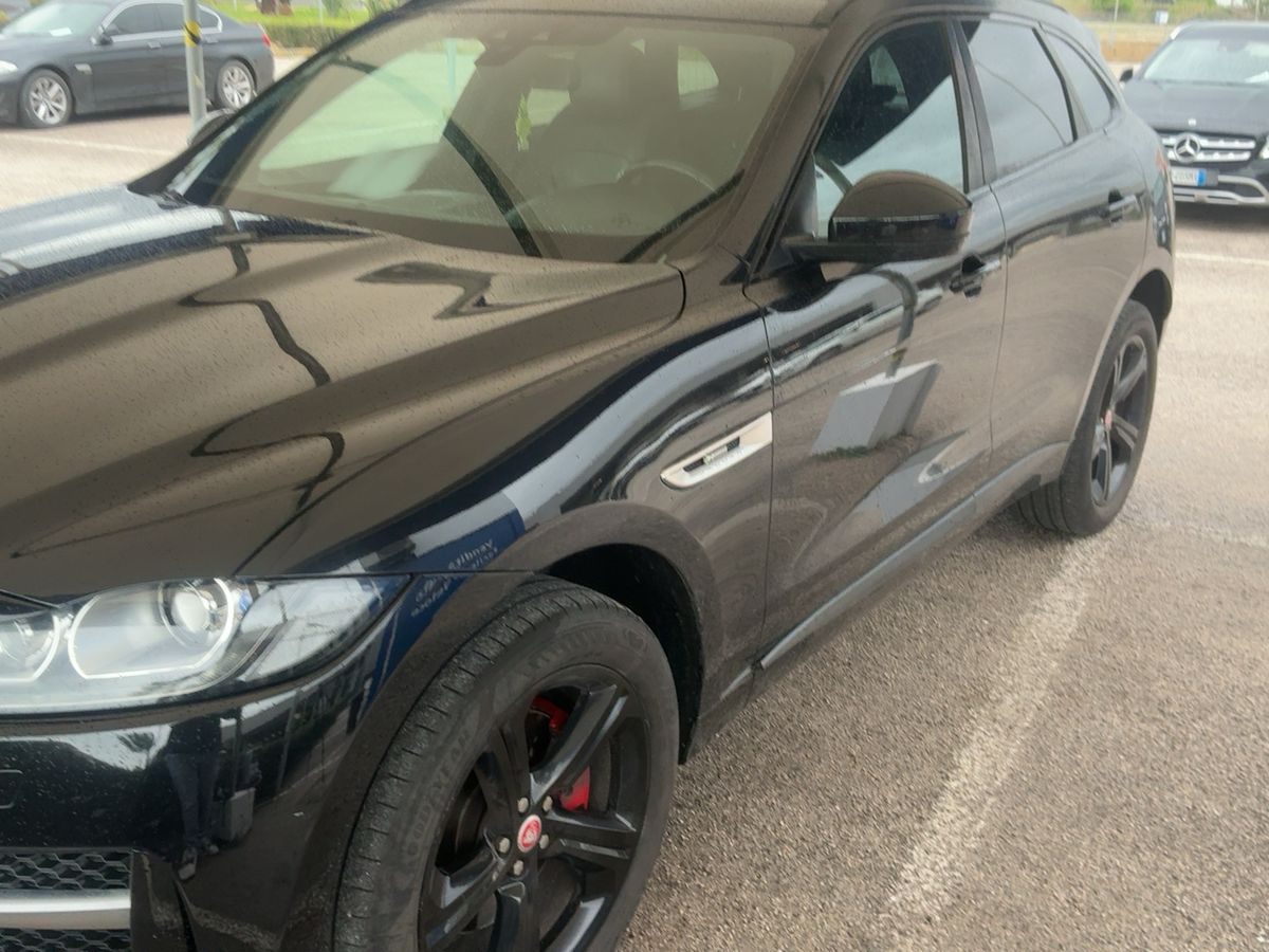 Jaguar F-Pace d'occasion