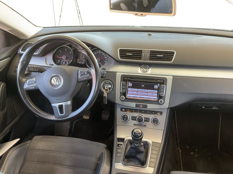 Volkswagen CC 2.0 TDI BlueMotion Tech — zdjęcie 12