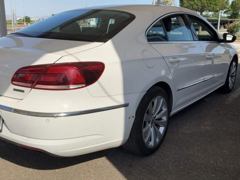 Volkswagen CC 2.0 TDI BlueMotion Tech — zdjęcie 6