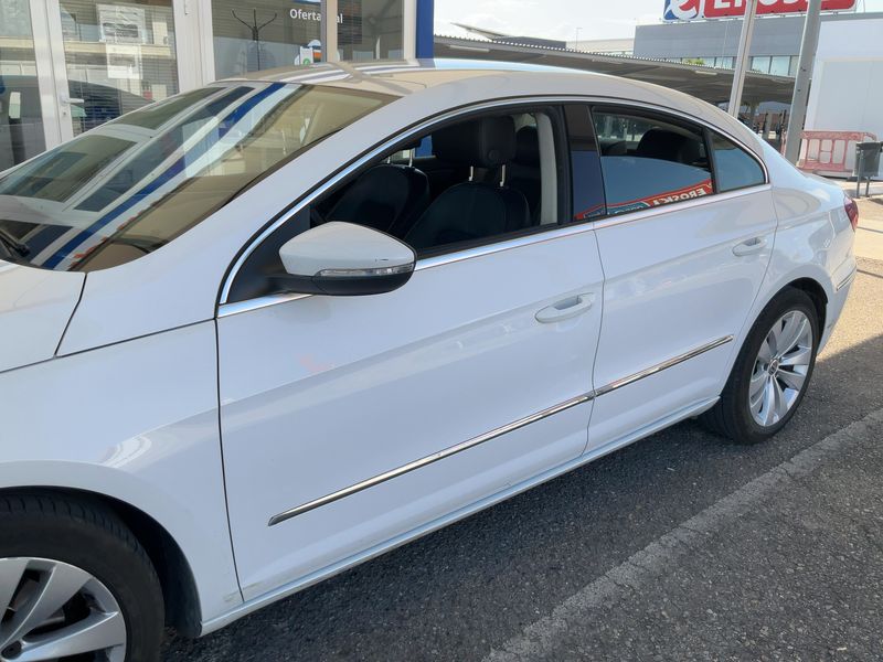 Volkswagen CC 2.0 TDI BlueMotion Tech — zdjęcie 4