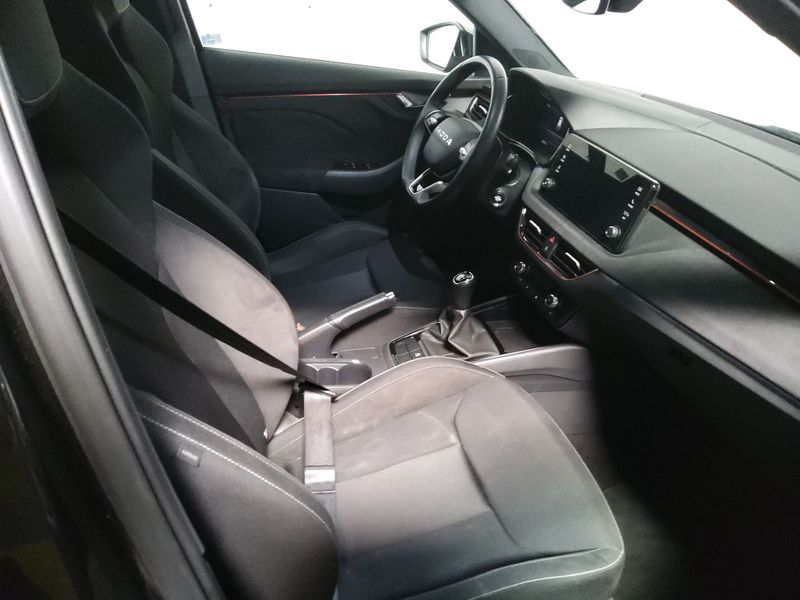 Skoda Kamiq 1.5 TSI ACT Selection — zdjęcie 9