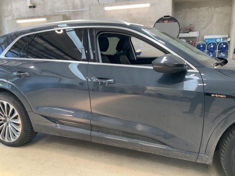 Audi e-tron 55 quattro Advanced — zdjęcie 7