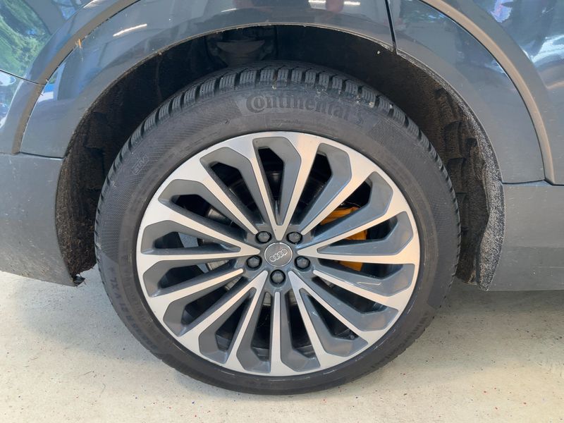 Audi e-tron 55 quattro Advanced 2019 – снимка 9