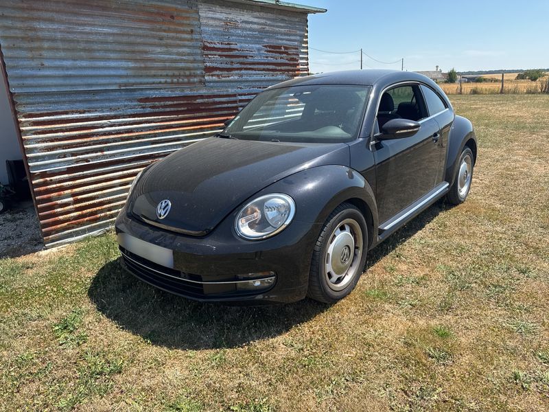 Volkswagen Beetle 1.6 TDI Fender Edition