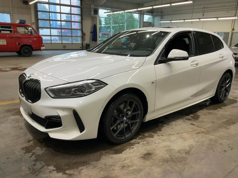 2022 BMW 1er