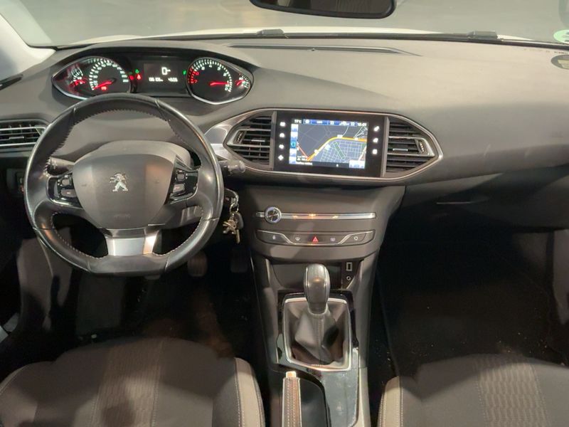Peugeot 308 1.2 e-THP Style — zdjęcie 12
