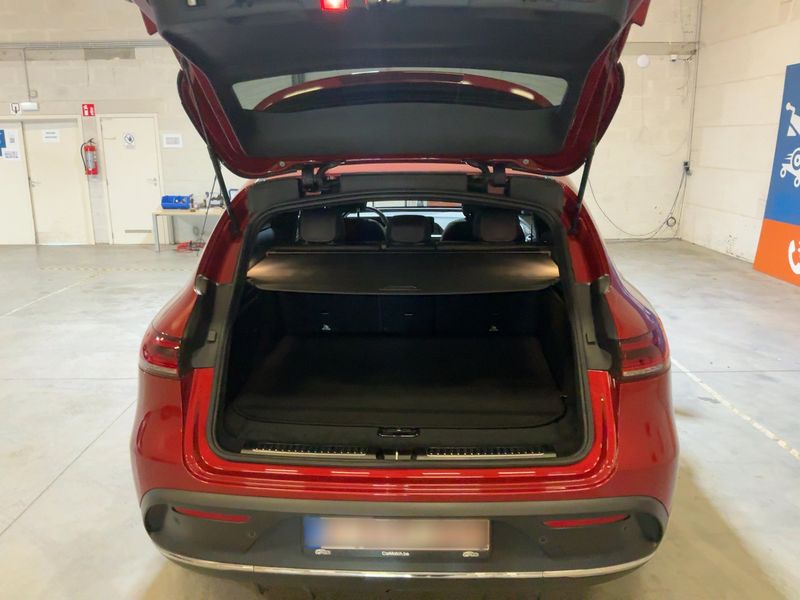 Mercedes-Benz EQC electric drive 300 kW 4Matic AMG Line — zdjęcie 10