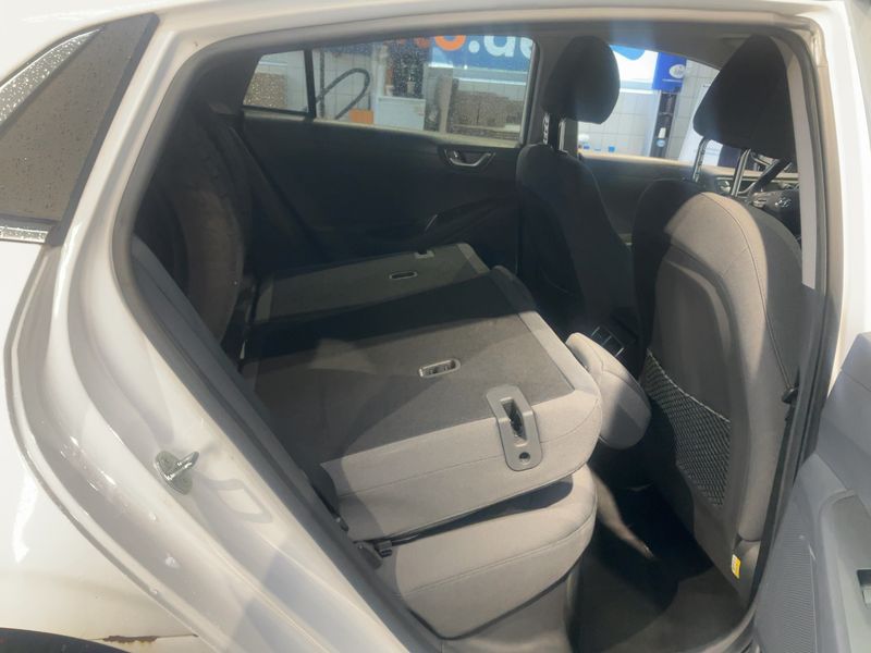 Hyundai IONIQ 1.6 Hybrid Style — zdjęcie 14