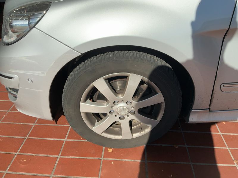 Mercedes-Benz B-Klasse B 200 2010 – снимка 3