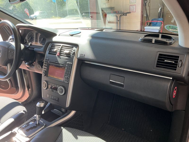 Mercedes-Benz B-Klasse B 200 2010 – снимка 29