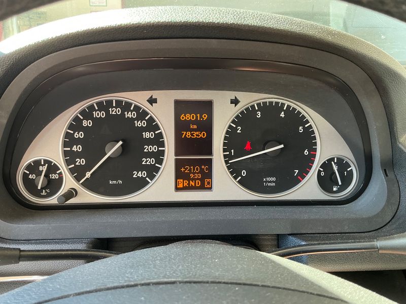 Mercedes-Benz B-Klasse B 200 2010 – снимка 19