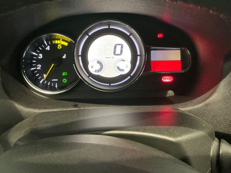 Renault Megane 1.5 dCi Expression 2012 – снимка 4