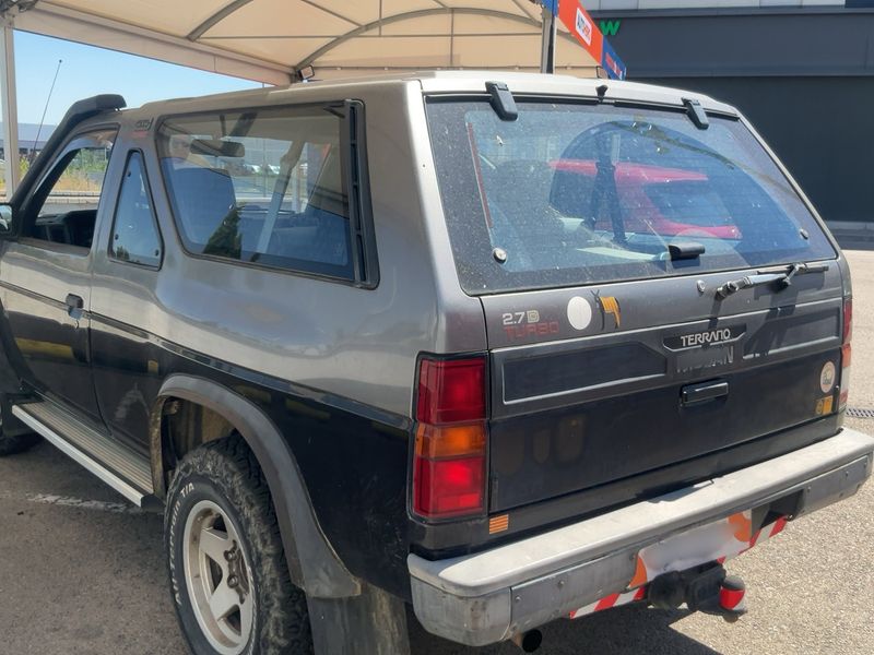 Nissan Terrano 2.7 Turbodiesel TD — zdjęcie 3