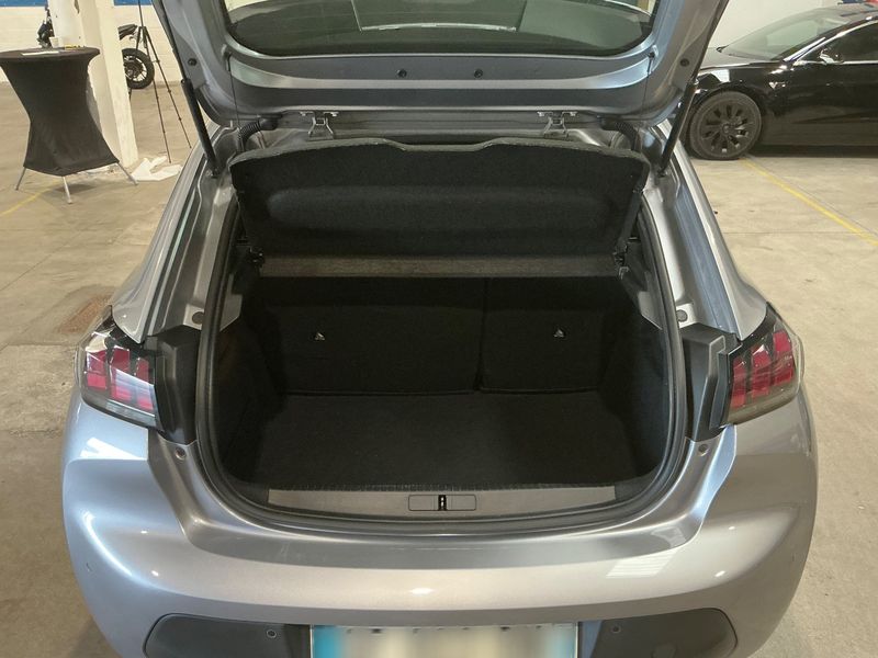 Peugeot 208 1.2 PureTech Active Pack 2021 – снимка 15