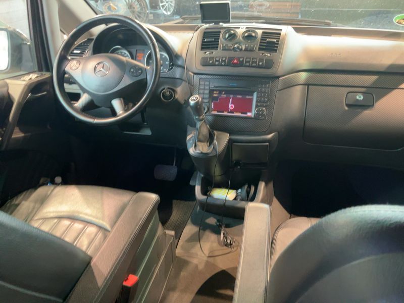 Mercedes-Benz Viano 3.0 CDI extralang BlueEfficiency Ambiente — zdjęcie 12