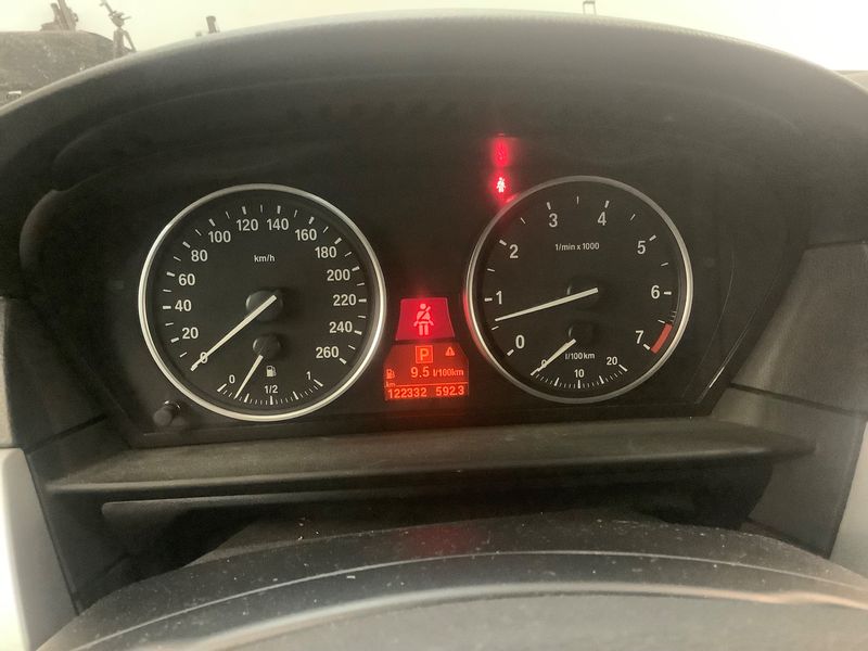 BMW 5er 523i 2009 – снимка 18
