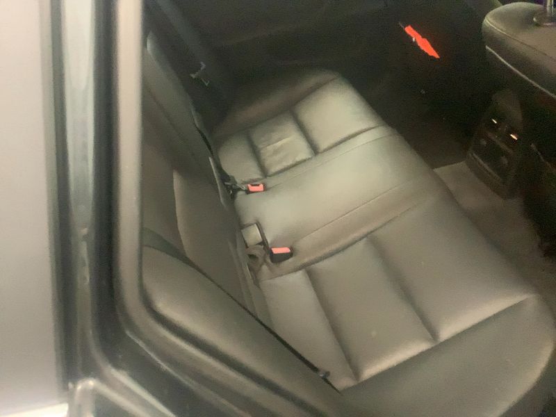 BMW 5er 523i 2009 – снимка 19
