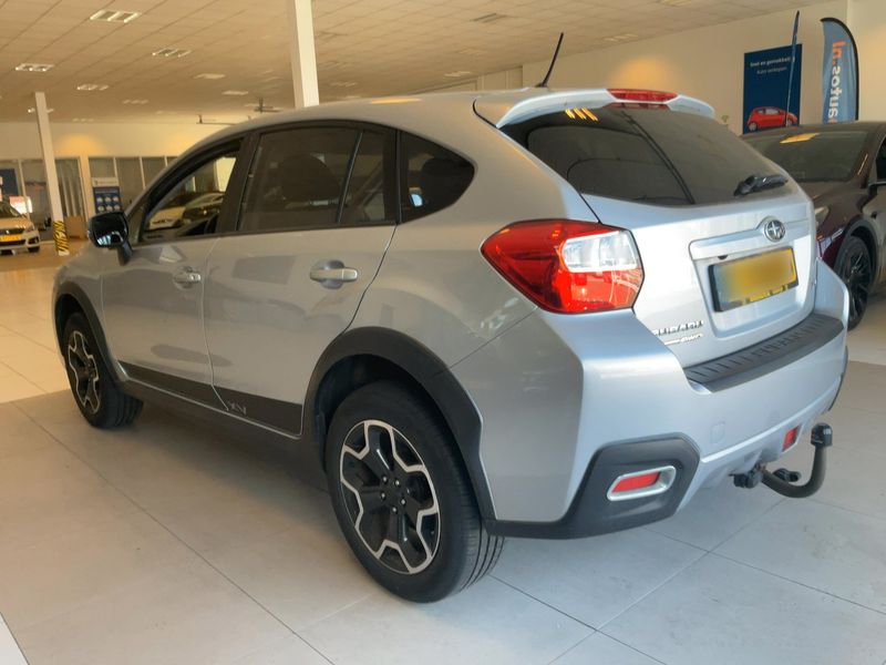 Subaru XV 2.0 Active — zdjęcie 3