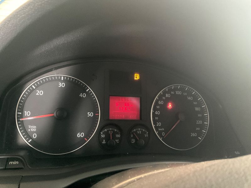 Volkswagen Golf V 2.0 TDI Sportline — zdjęcie 4