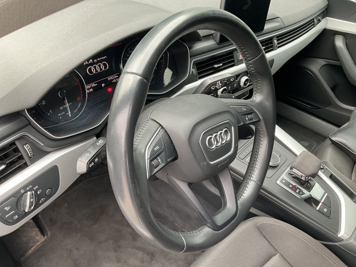 Audi A4 2018 — photo 27