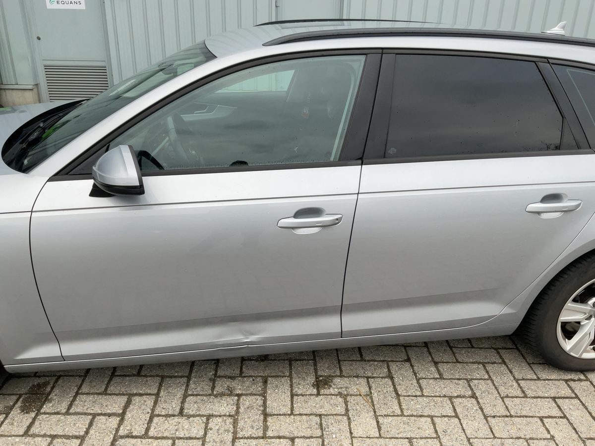 Audi A4 2018 — photo 5