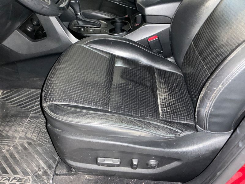 Hyundai Santa Fe 2.2 CRDi Style 4WD 2012 – снимка 22