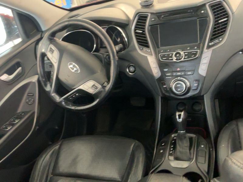 Hyundai Santa Fe 2.2 CRDi Style 4WD 2012 – снимка 18