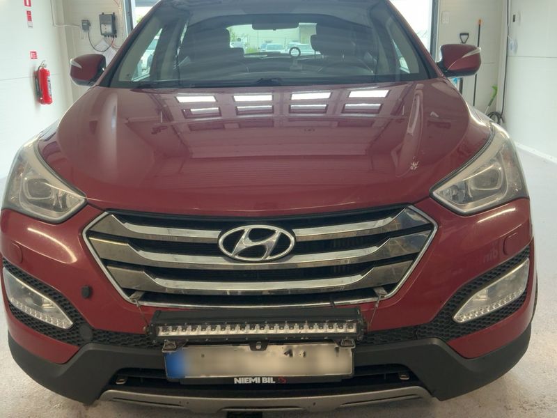 Hyundai Santa Fe 2.2 CRDi Style 4WD 2012 – снимка 14