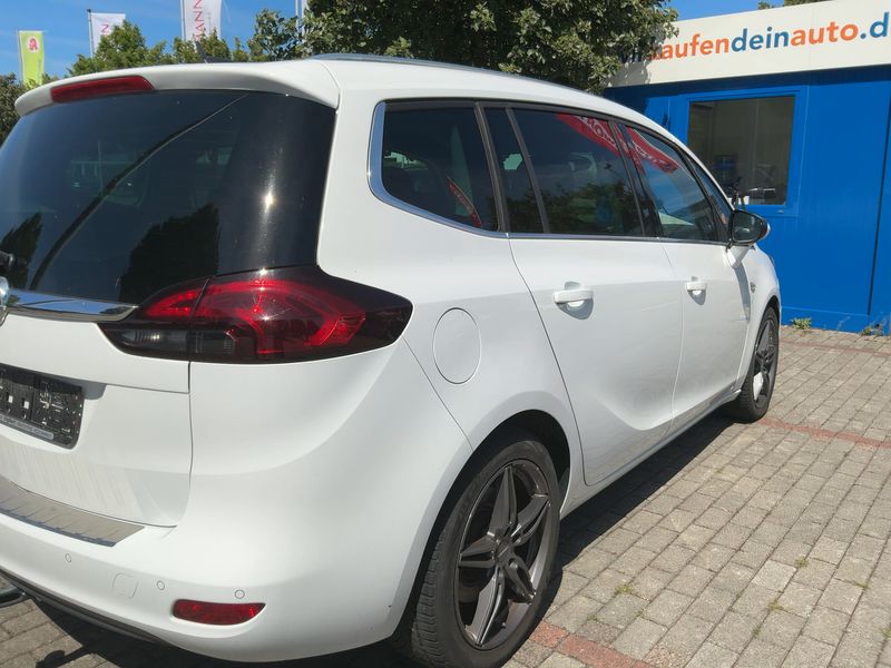 Opel Zafira Tourer 2.0 CDTI Business Innovation — zdjęcie 6