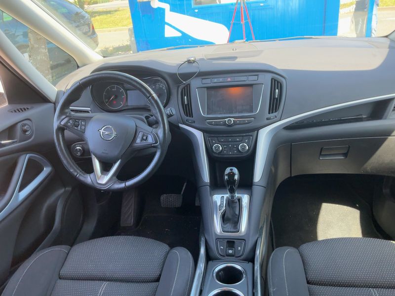 Opel Zafira Tourer 2.0 CDTI Business Innovation — zdjęcie 12