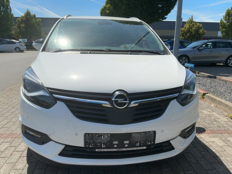 Opel Zafira Tourer 2.0 CDTI Business Innovation — zdjęcie 9