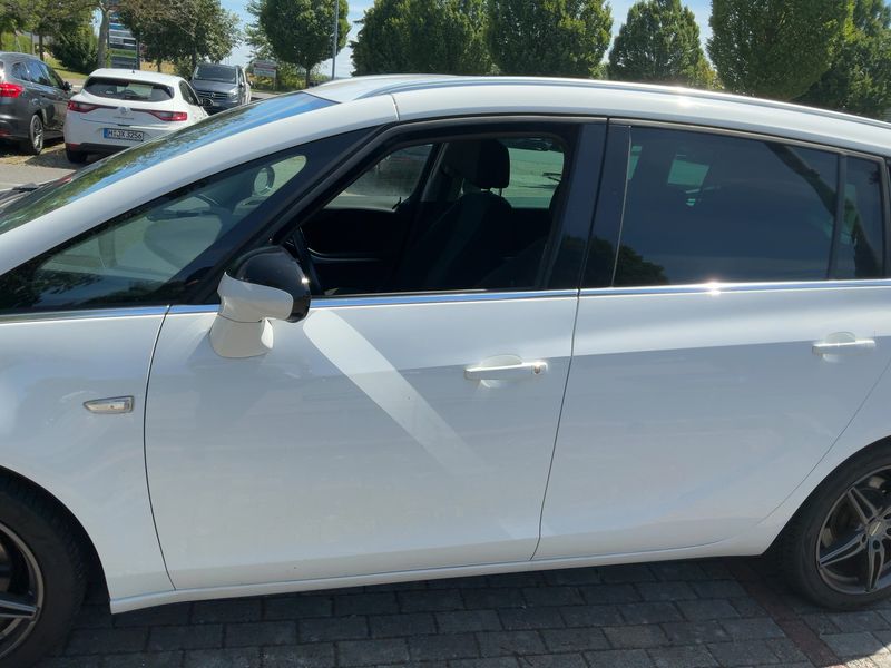 Opel Zafira Tourer 2.0 CDTI Business Innovation — zdjęcie 4