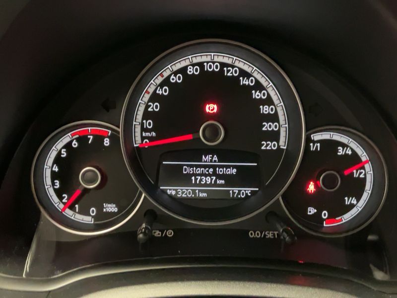 Volkswagen up! 1.0 TSI GTI — zdjęcie 13