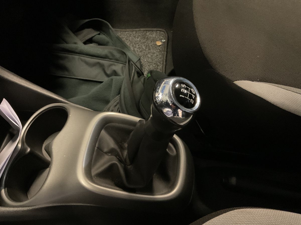 Toyota Aygo 2017 — photo 34