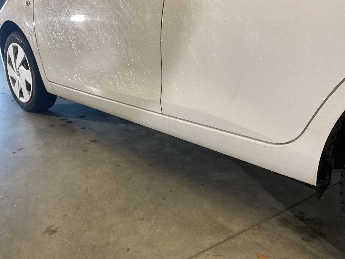 Toyota Aygo 2017 — photo 30
