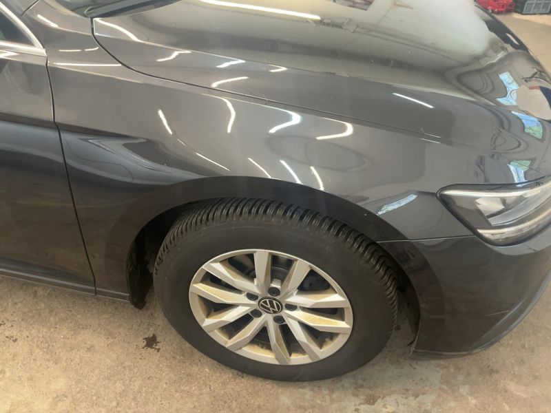 Volkswagen Passat 2.0 TDI Business — zdjęcie 8