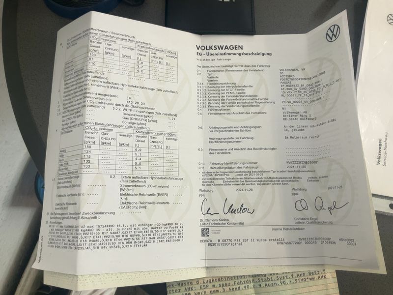 Volkswagen Passat 2.0 TDI Business — zdjęcie 16