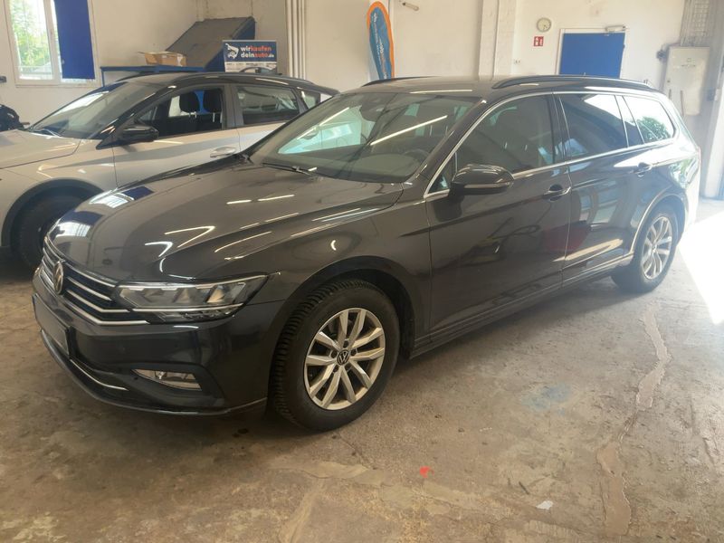 Volkswagen Passat 2.0 TDI Business — zdjęcie 1