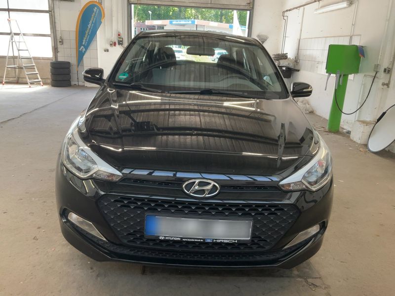 Hyundai i20 1.2 Classic — zdjęcie 9