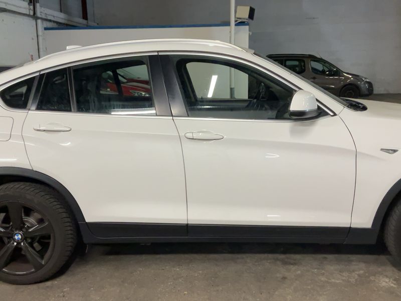 BMW X4 xDrive 20d Lounge Plus 2018 – снимка 10