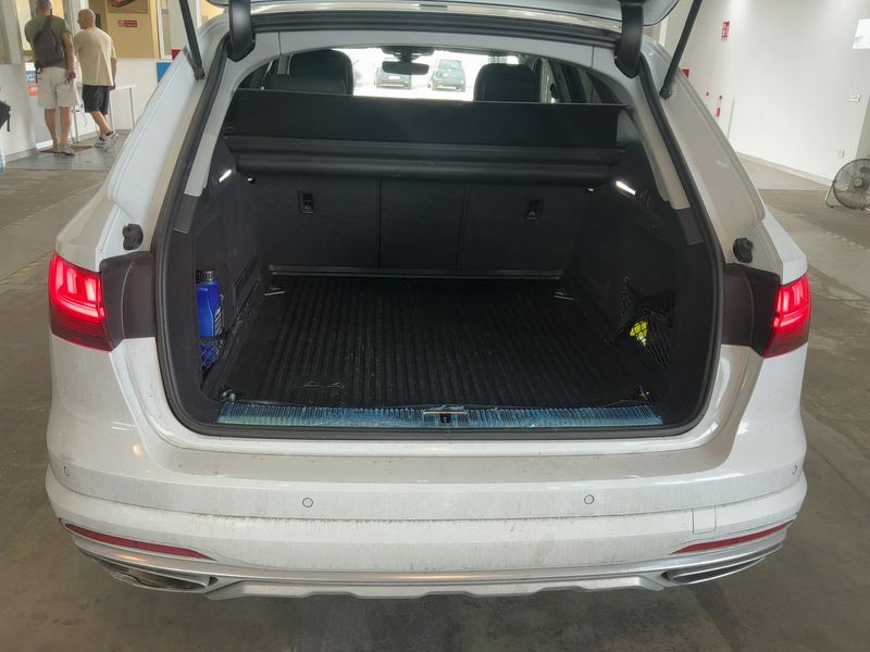 Audi A4 Allroad 40 TDI quattro — zdjęcie 10