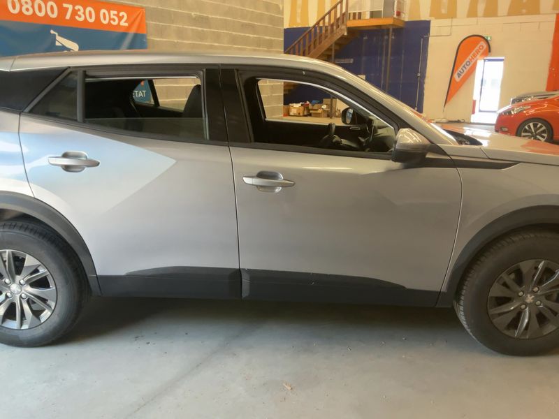 Peugeot 2008 1.2 PureTech Active Pack — zdjęcie 7
