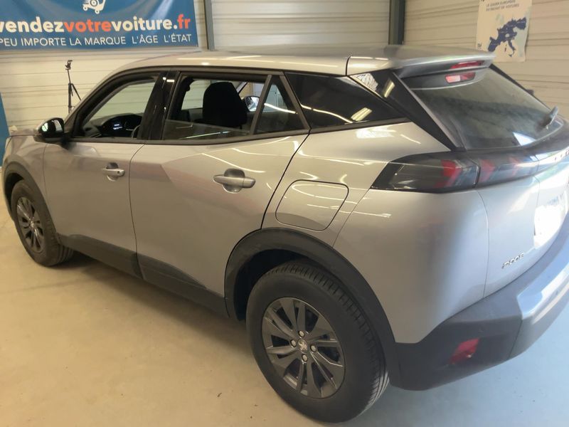 Peugeot 2008 1.2 PureTech Active Pack — zdjęcie 3