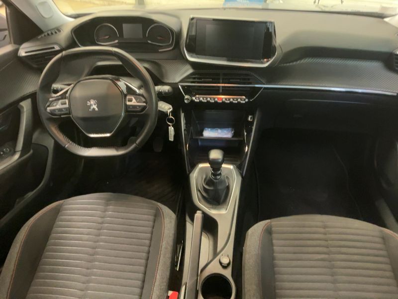 Peugeot 2008 1.2 PureTech Active Pack — zdjęcie 12