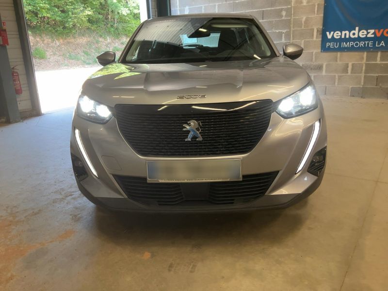 Peugeot 2008 1.2 PureTech Active Pack — zdjęcie 9