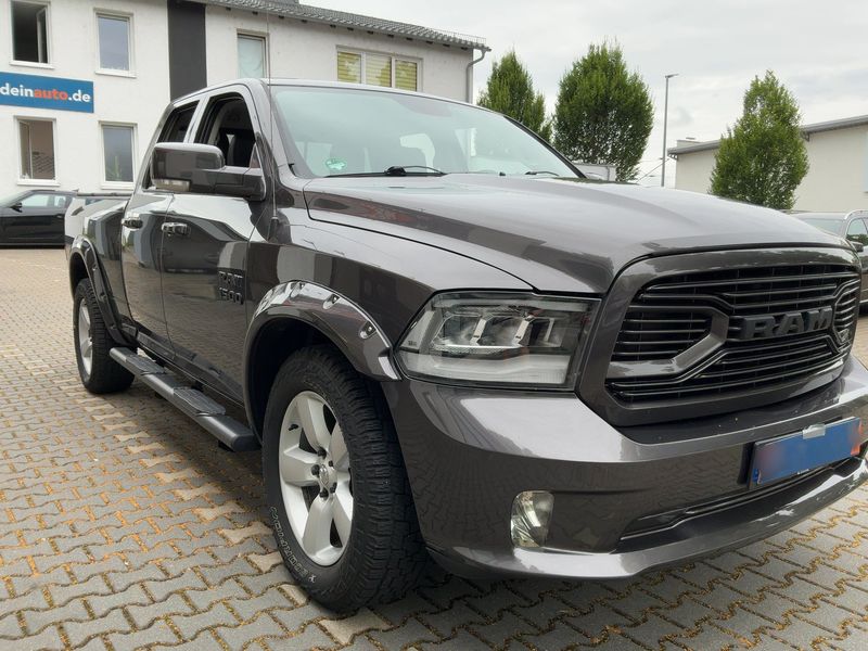 Dodge Ram 1500 5.7 V8 4x4 — zdjęcie 8