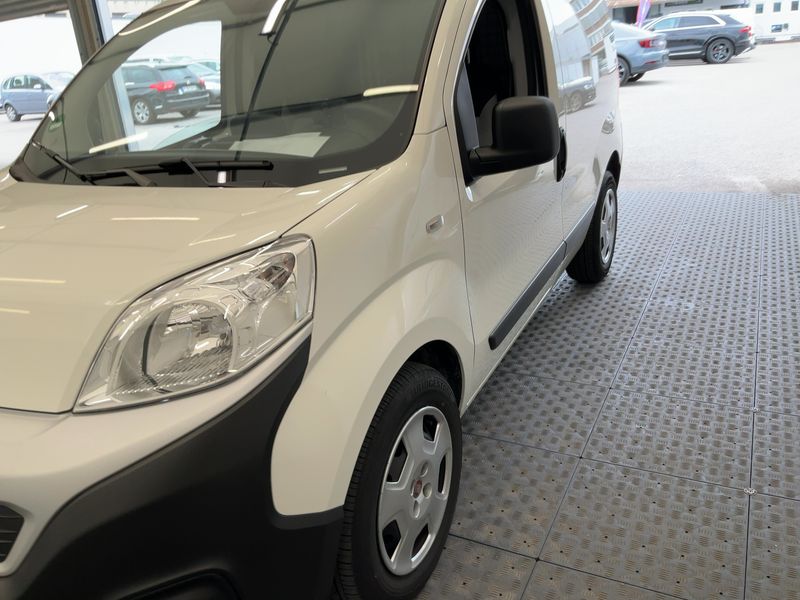 Fiat Fiorino 1.3 M-Jet SX Kasten — zdjęcie 2
