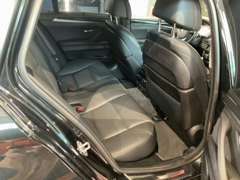 BMW 5er 535d xDrive — zdjęcie 14