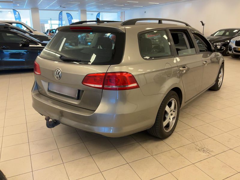Volkswagen Passat 2.0 TDI Trendline BlueMotion Tech 2012 – снимка 8